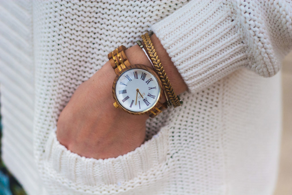 cassia womans wooden watch