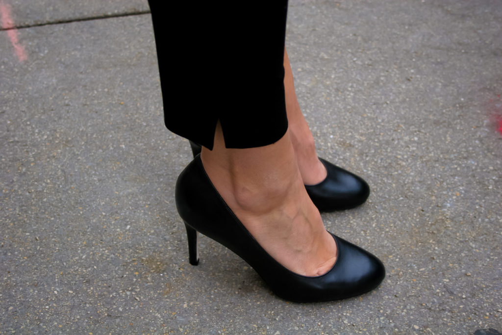 black pump