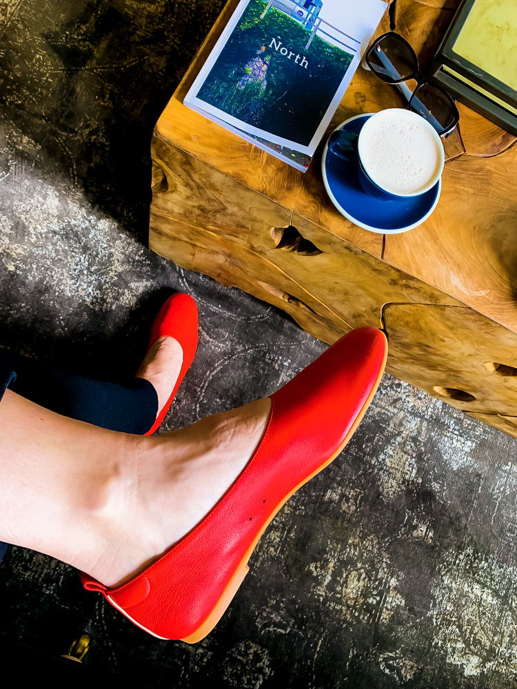 Shoes similar to everlane day glove on sale