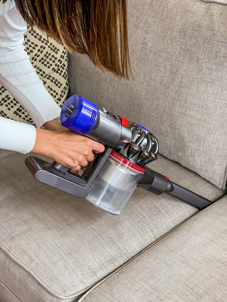 Dyson V8 Absolute Pro