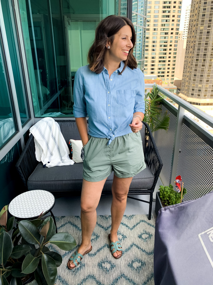 8 ways to style utility shorts