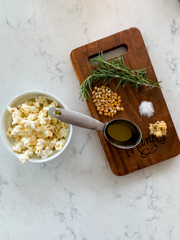 Rosemary popcorns