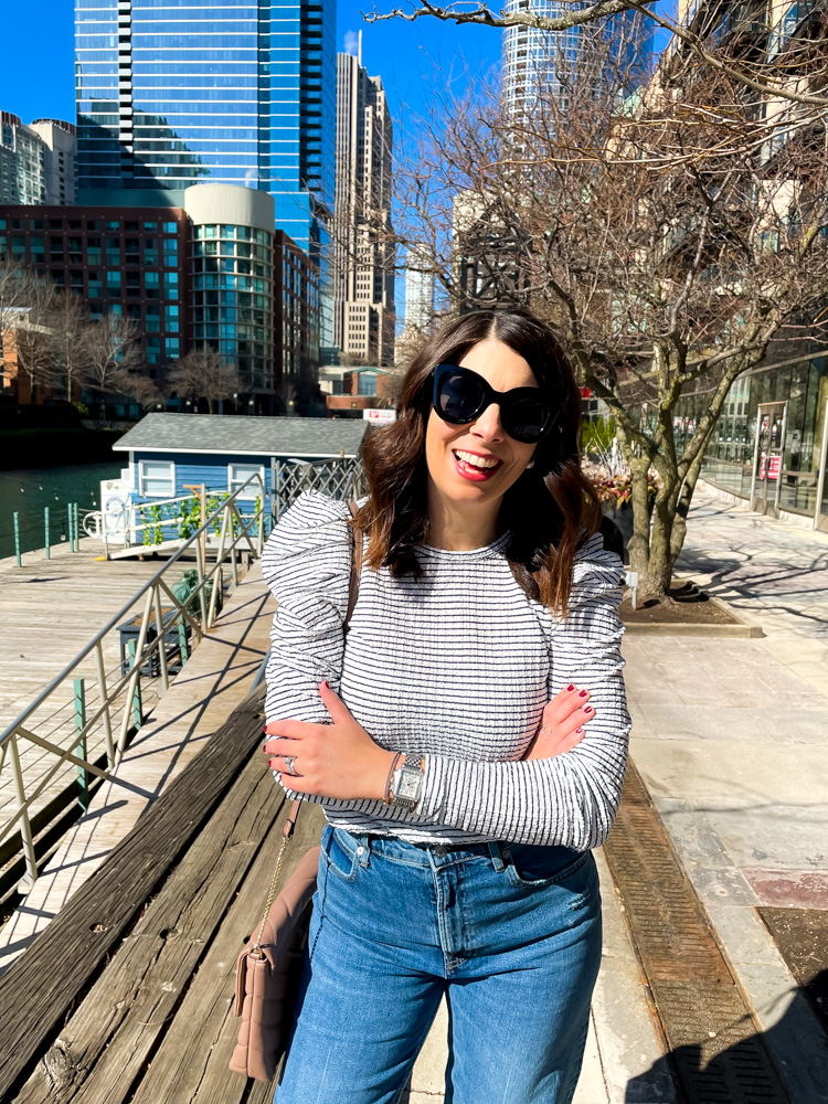 Crinkle puff sleeve top