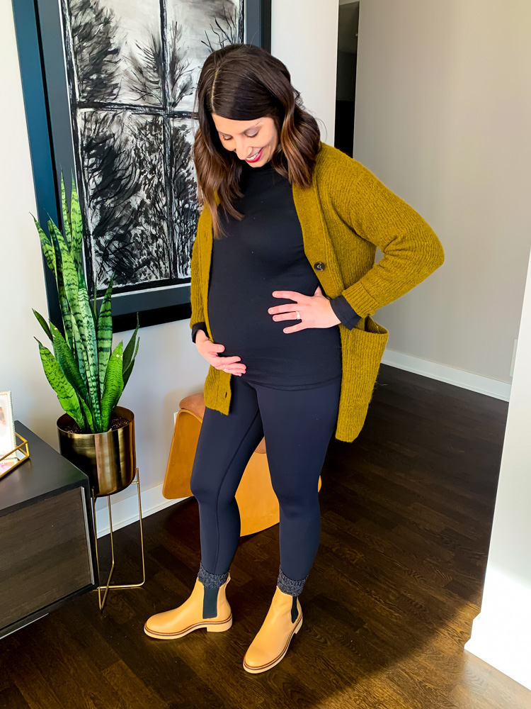 everlane winter uniform for pregnant women