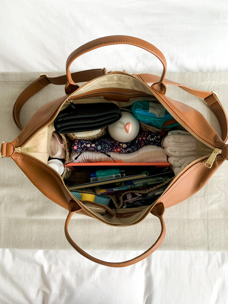 What's Inside My Fashionable Diaper Bag 