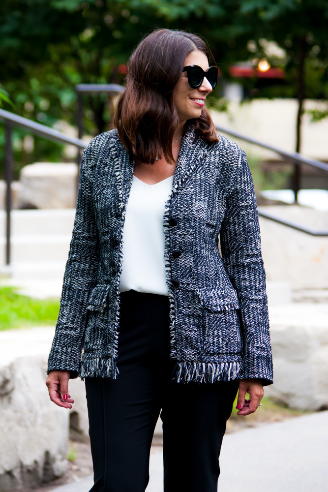 woman wearing blazer and black pants for Fall Work Wardrobe