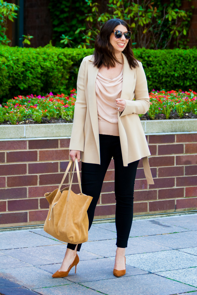 black ankle pants, cream jacket, work outfit 