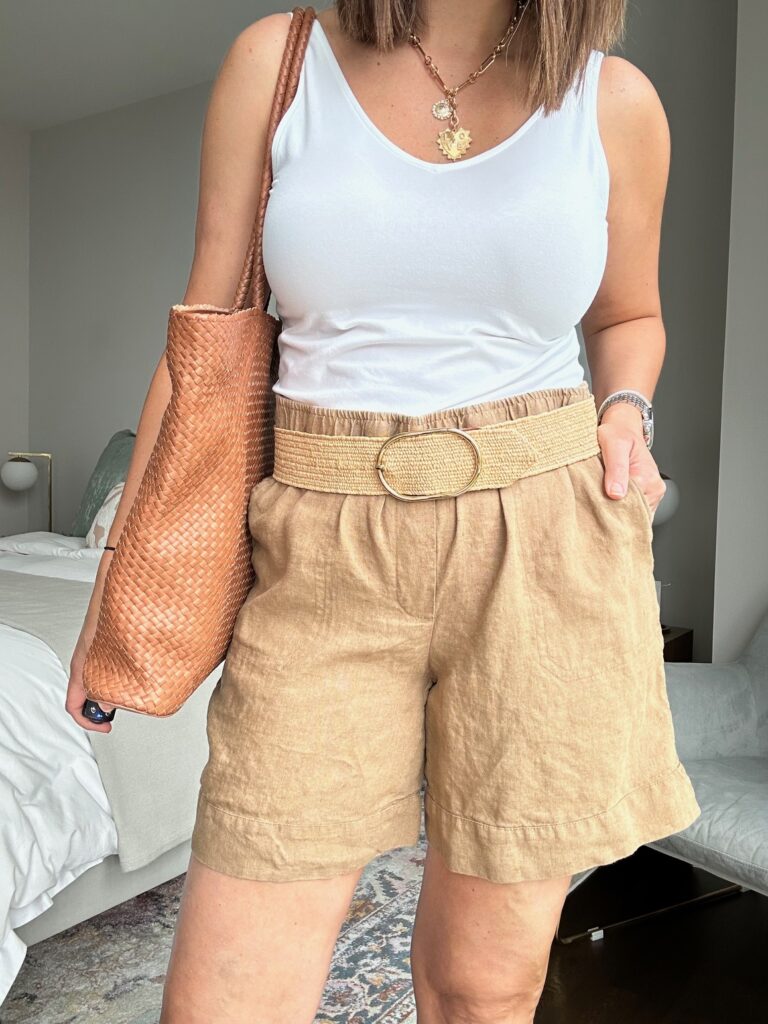 JJill linen shorts, girl in linen shorts